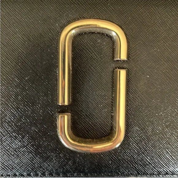 Marc Jacobs Black Crossbody Bag with Pink Strap - Picture 5 of 5